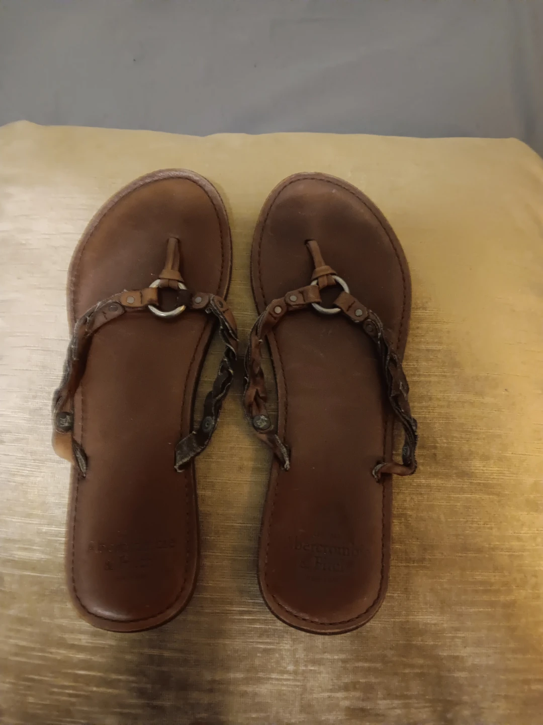 Brown Leather Flip-Flops