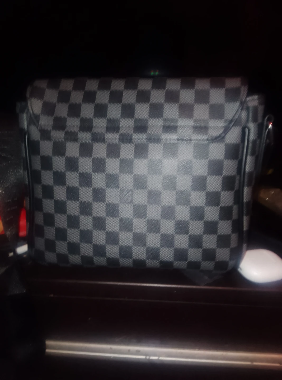 Louis Vuitton Damier Ebene Messenger Bag - photo 5