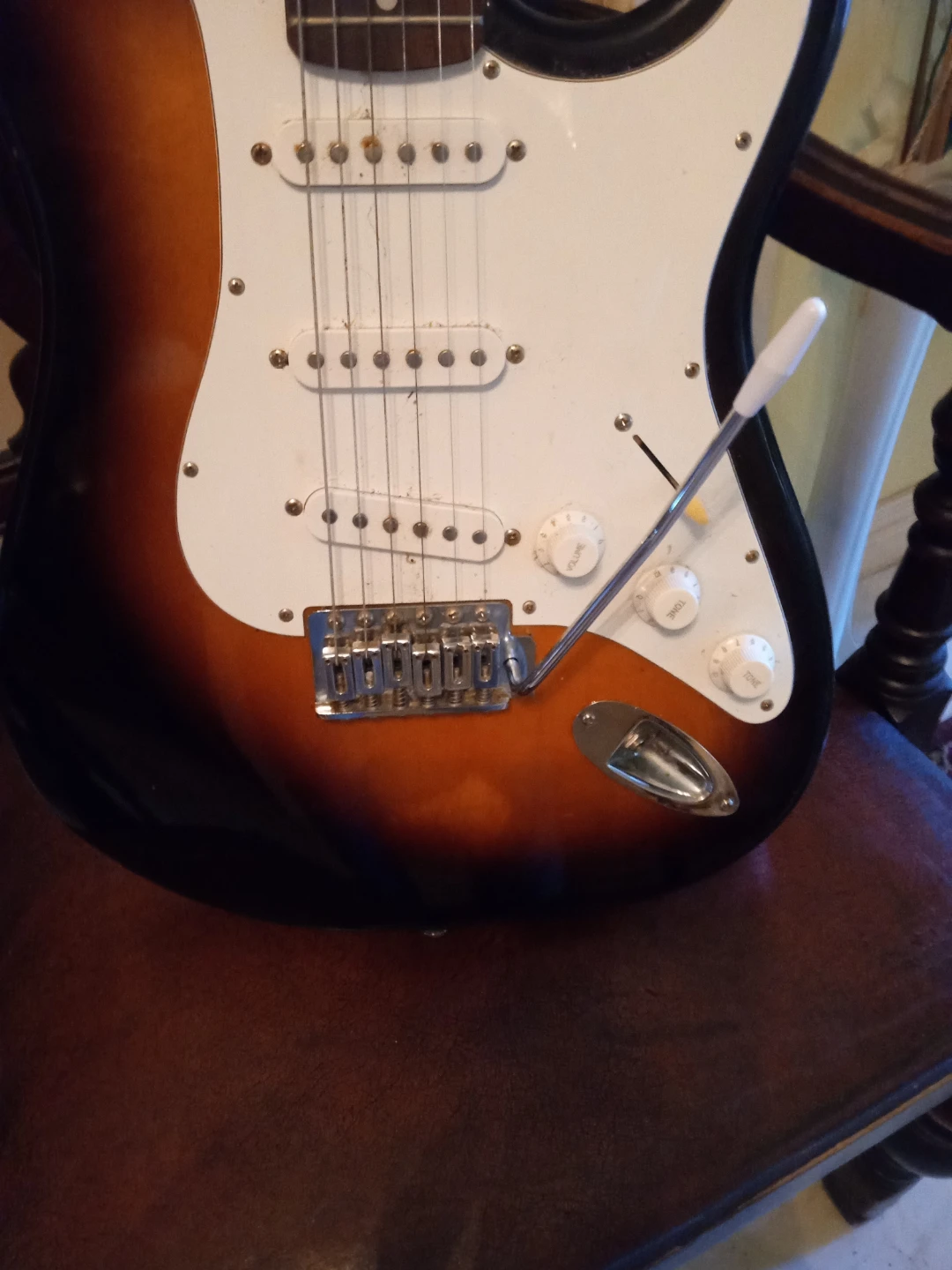 Vintage electric guitar! - photo 3