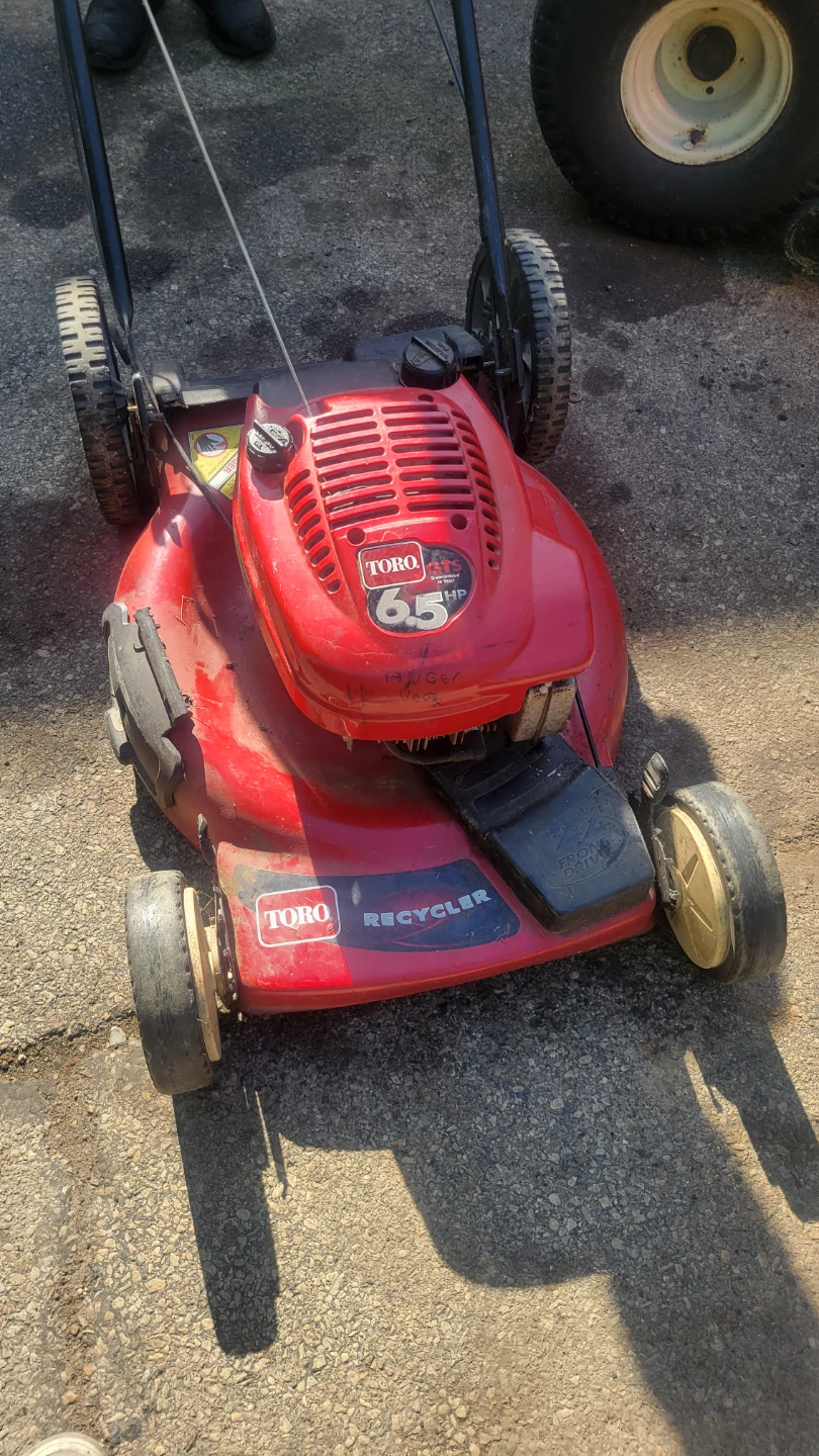 Toro Recycler 6.5 HP Self-Propelled Lawn Mower