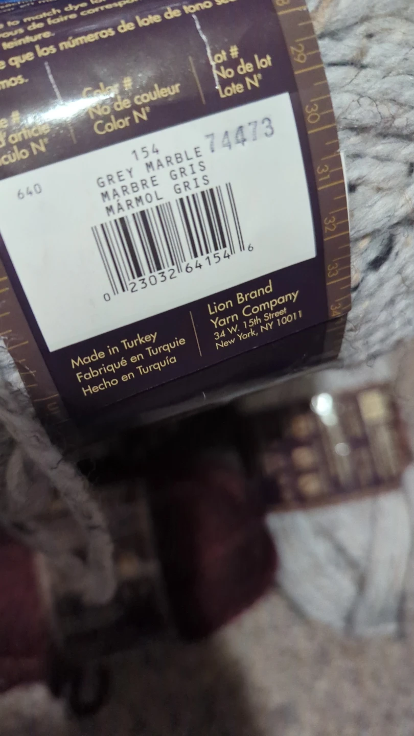 6 Skeins- Lion Brand Wool-Ease Yarn - photo 4
