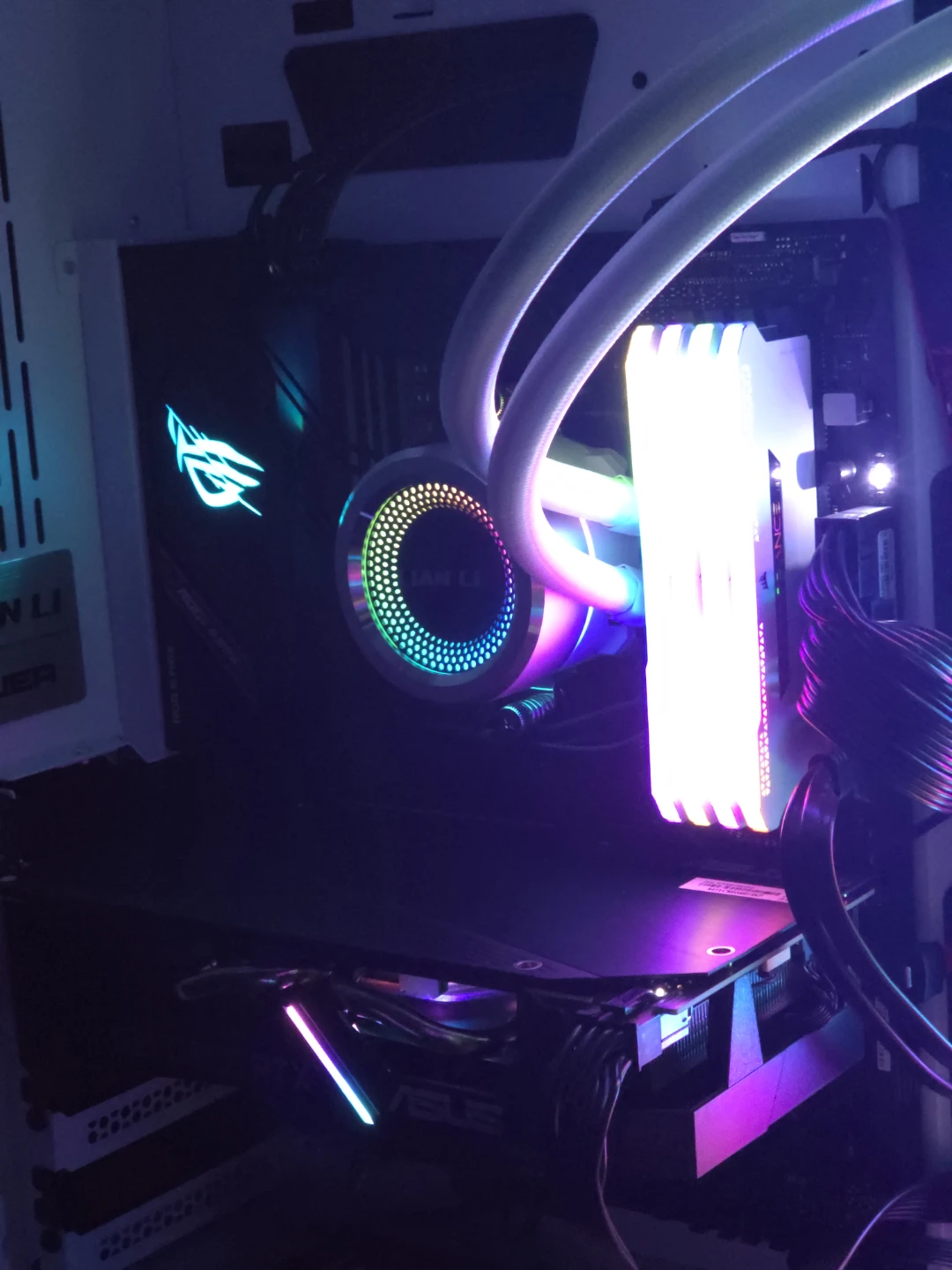 Lian Li O11 Dynamic XL ROG Certified computer - photo 4