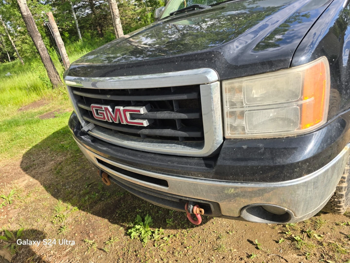 GMC Sierra Pickup Truck - photo 3