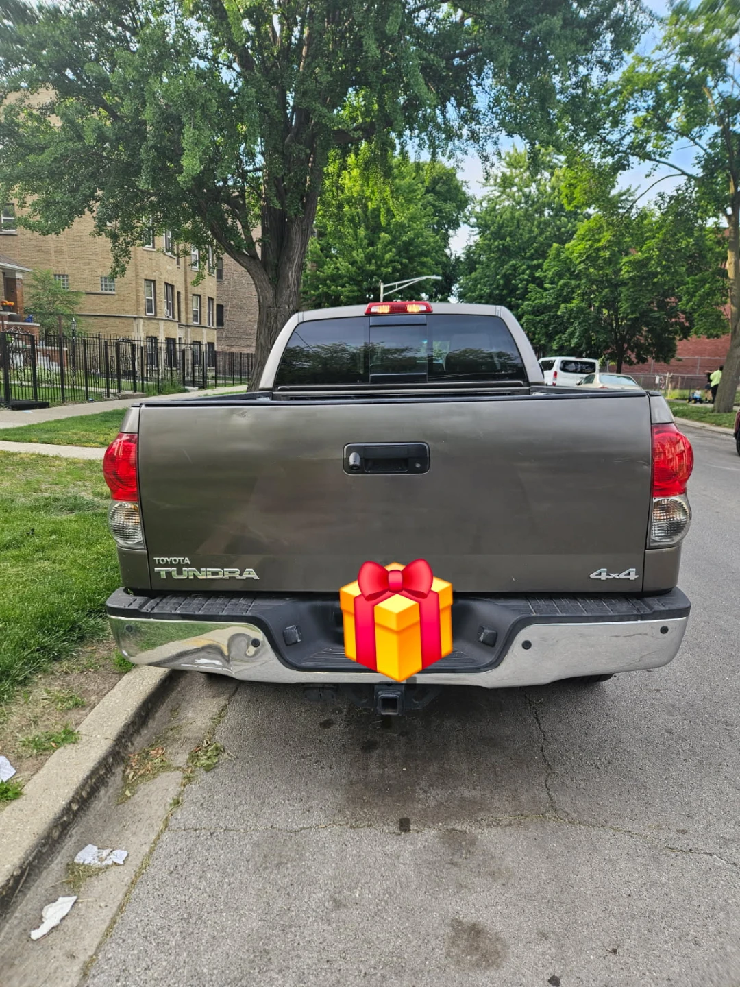 Toyota Tundra Pickup Truck 07