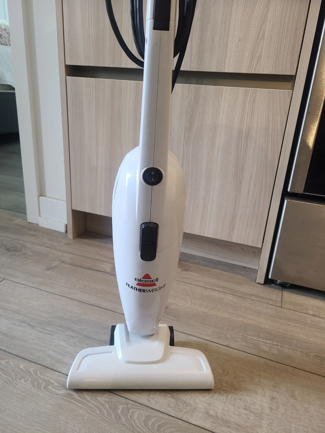 Bissell Featherweight Stick Vacuum - photo 3
