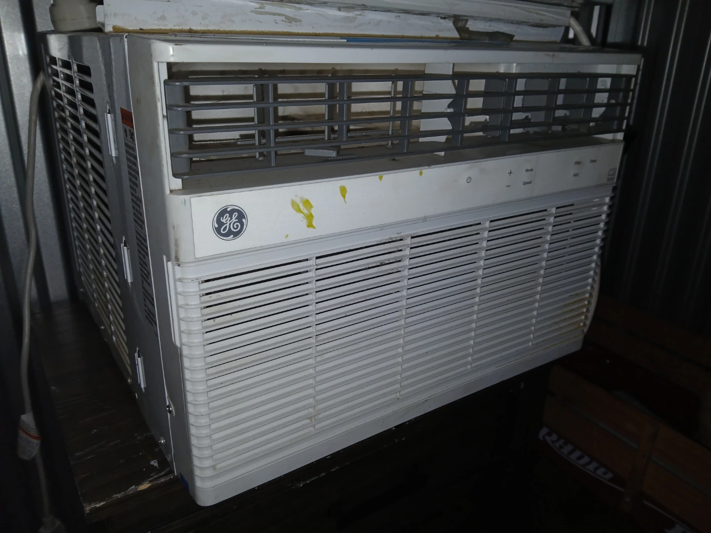 AC 14000 BTUS