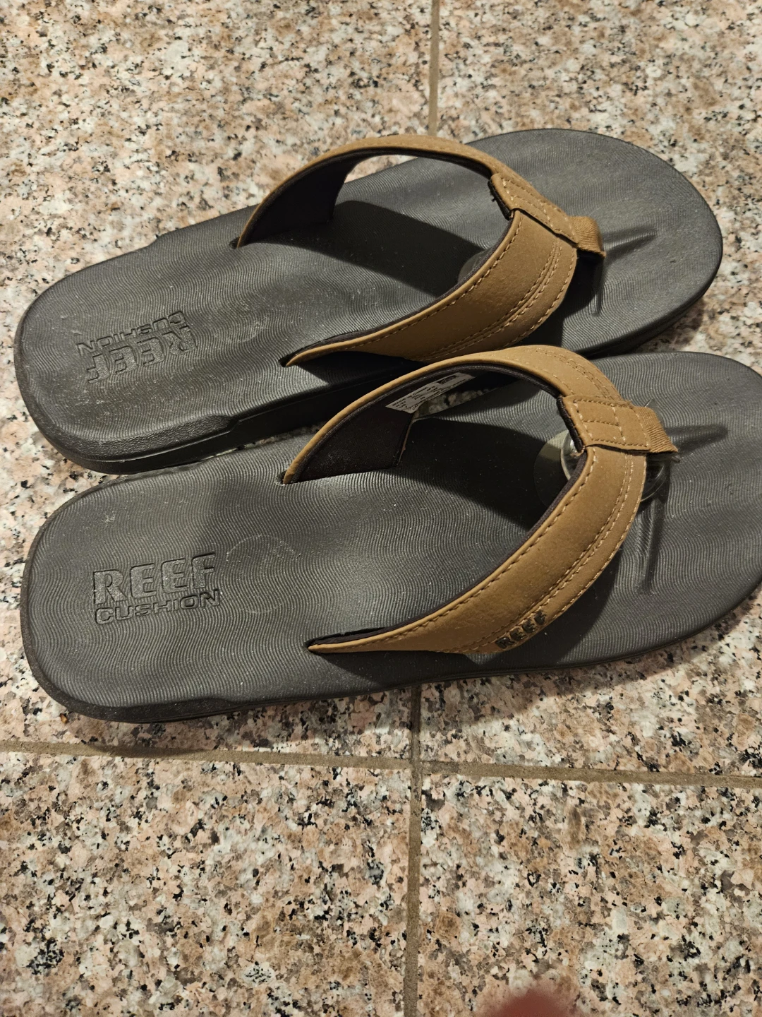 Reef Mens Cushiony Flip Flops Size 7