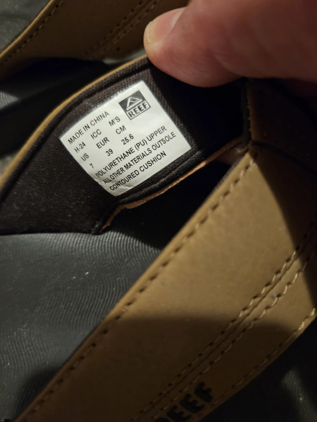 Reef Mens Cushiony Flip Flops Size 7 - photo 2