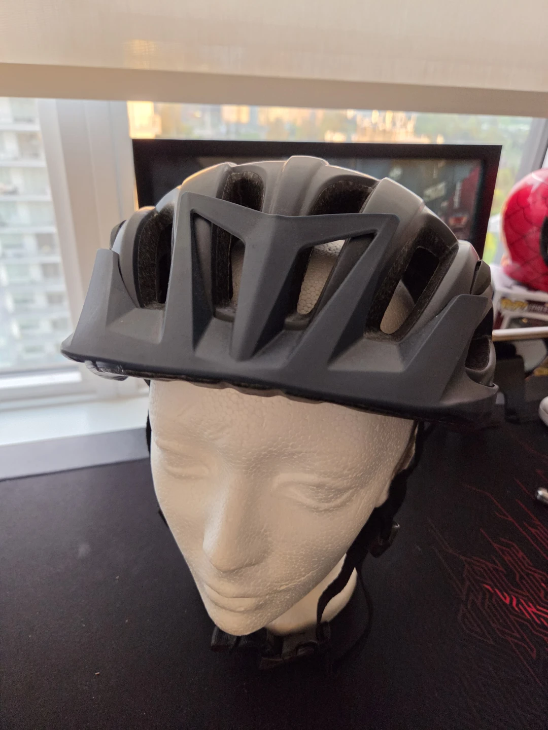 Diamondback Bike Helmet - photo 3