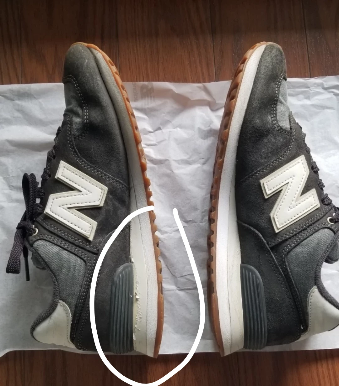 New Balance Sneakers Men's Size U.S 8.5 - photo 3