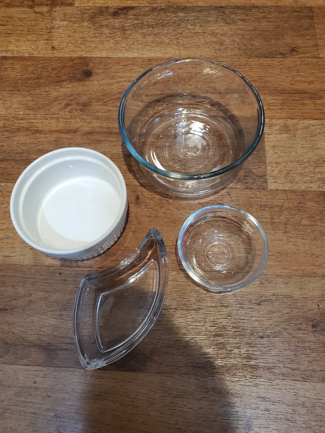 Assorted Glass and Ceramic Dishes - photo 3