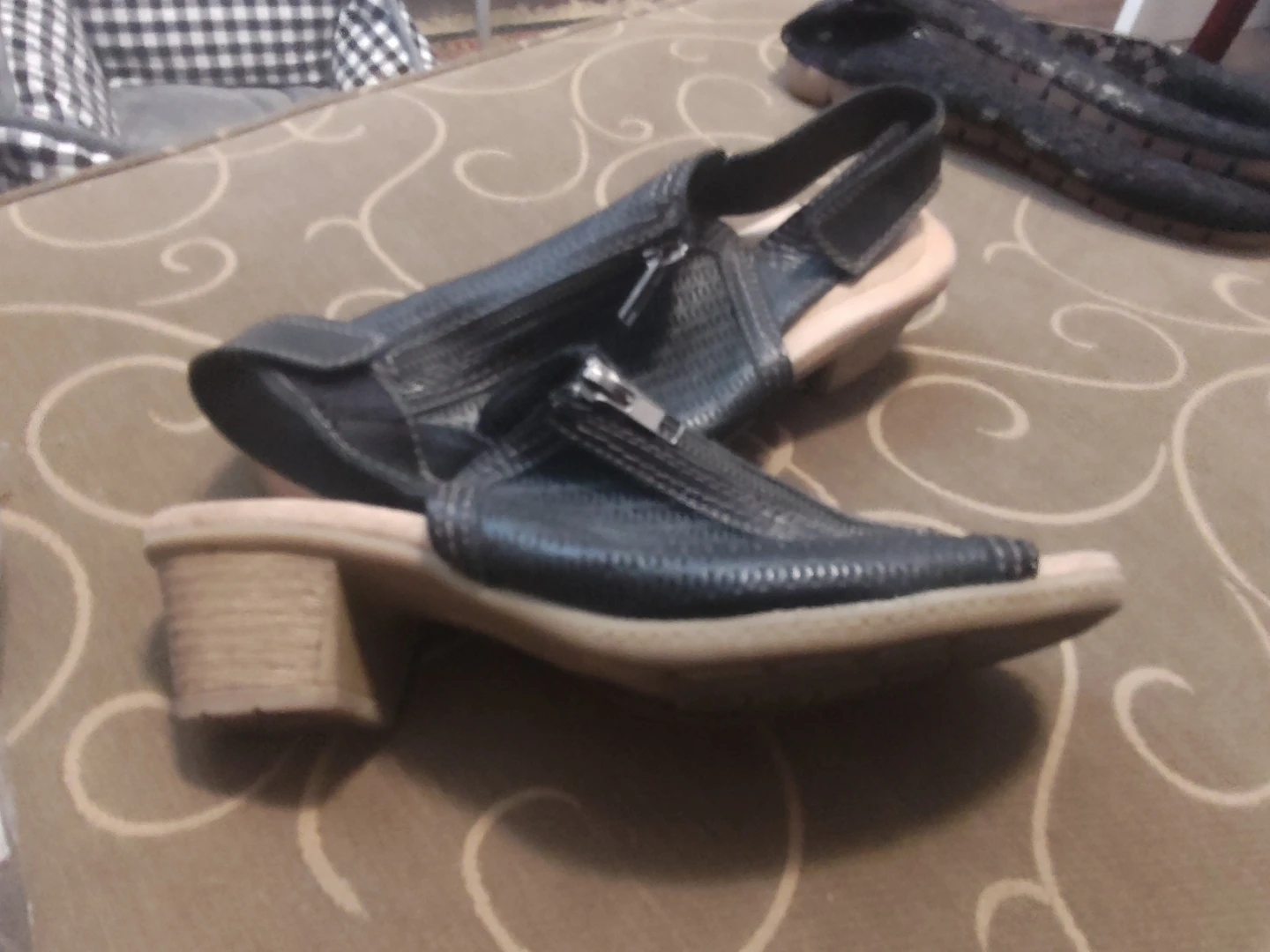 Shoes SZ 8 W - photo 4