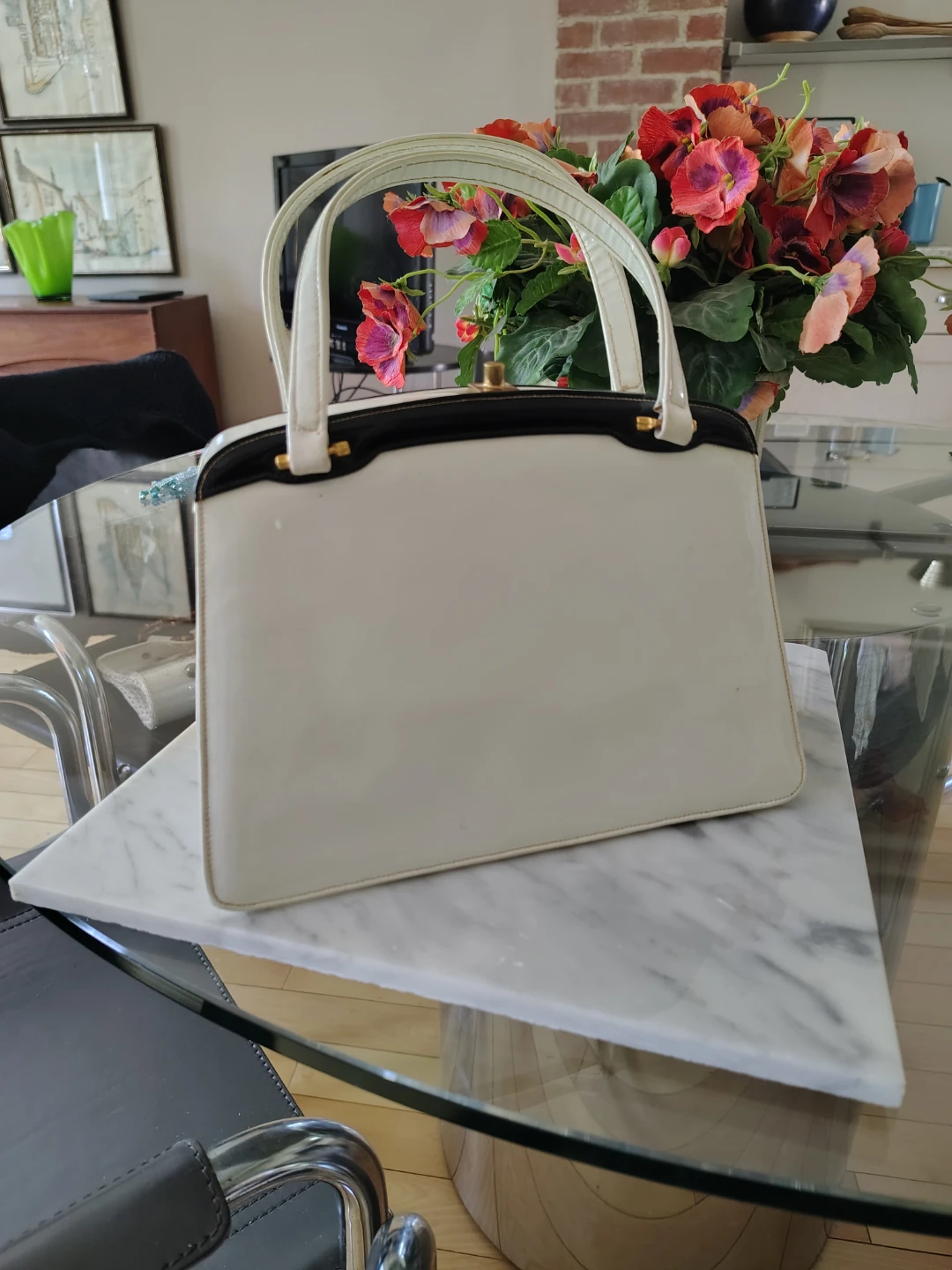 Beautiful & Collectible Mid Century Andrew Geller Handbag