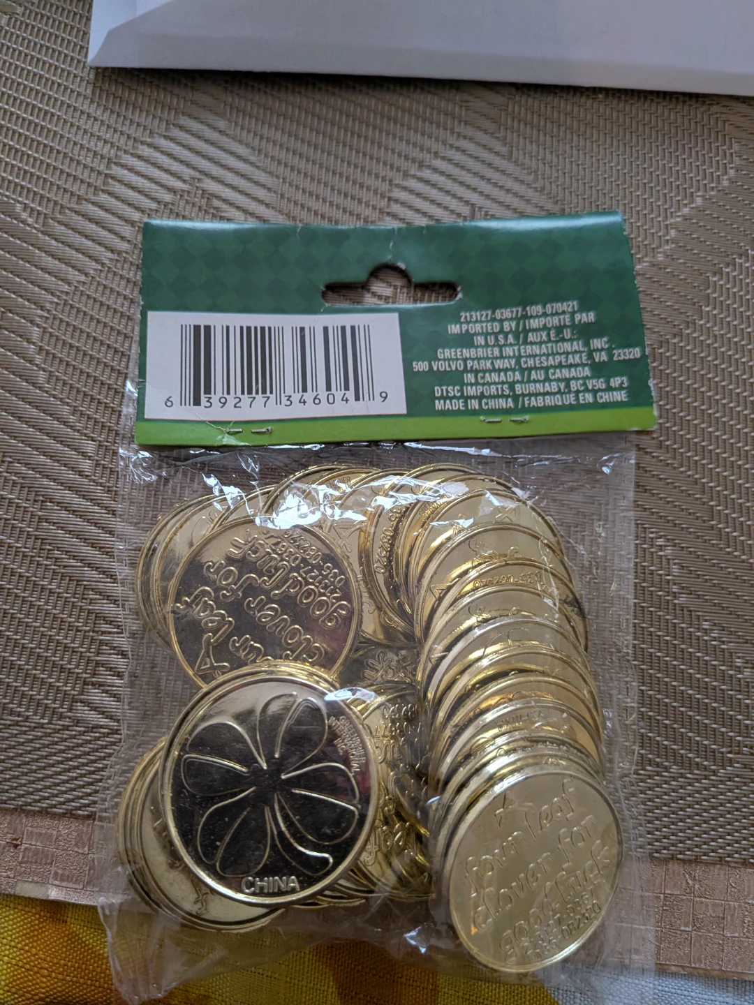 Saint Patrick's Gold Clover Coins - Pack of 30 - photo 2