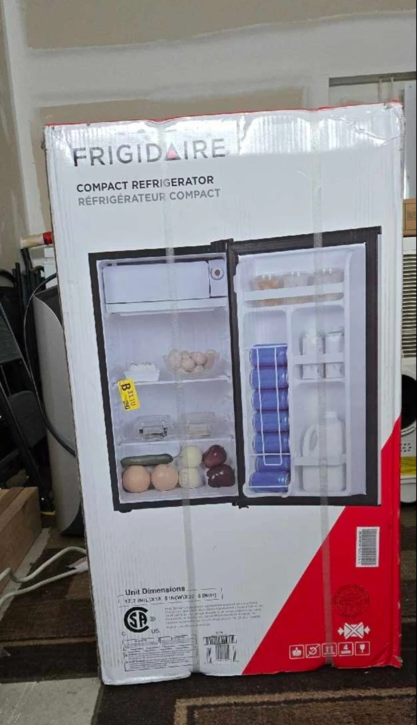 Brand new. Frigidaire Compact Refrigerator. (3.2) CU FT. NEW - photo 3