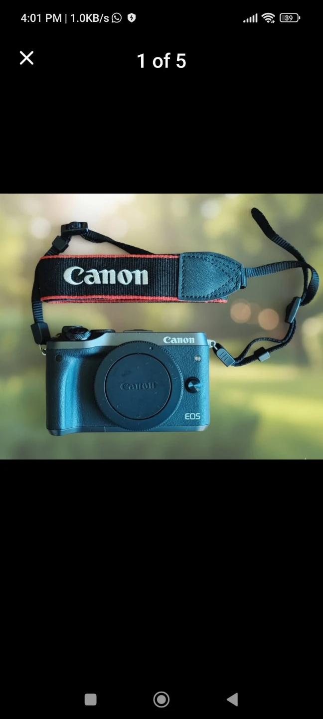 Canon EOS M6 Mirrorless Camera Kit with 15-45mm Lens