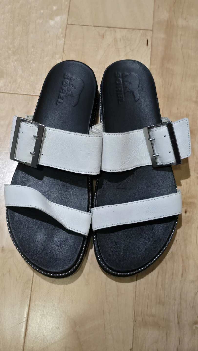 SOREL White & Black Slide Sandals