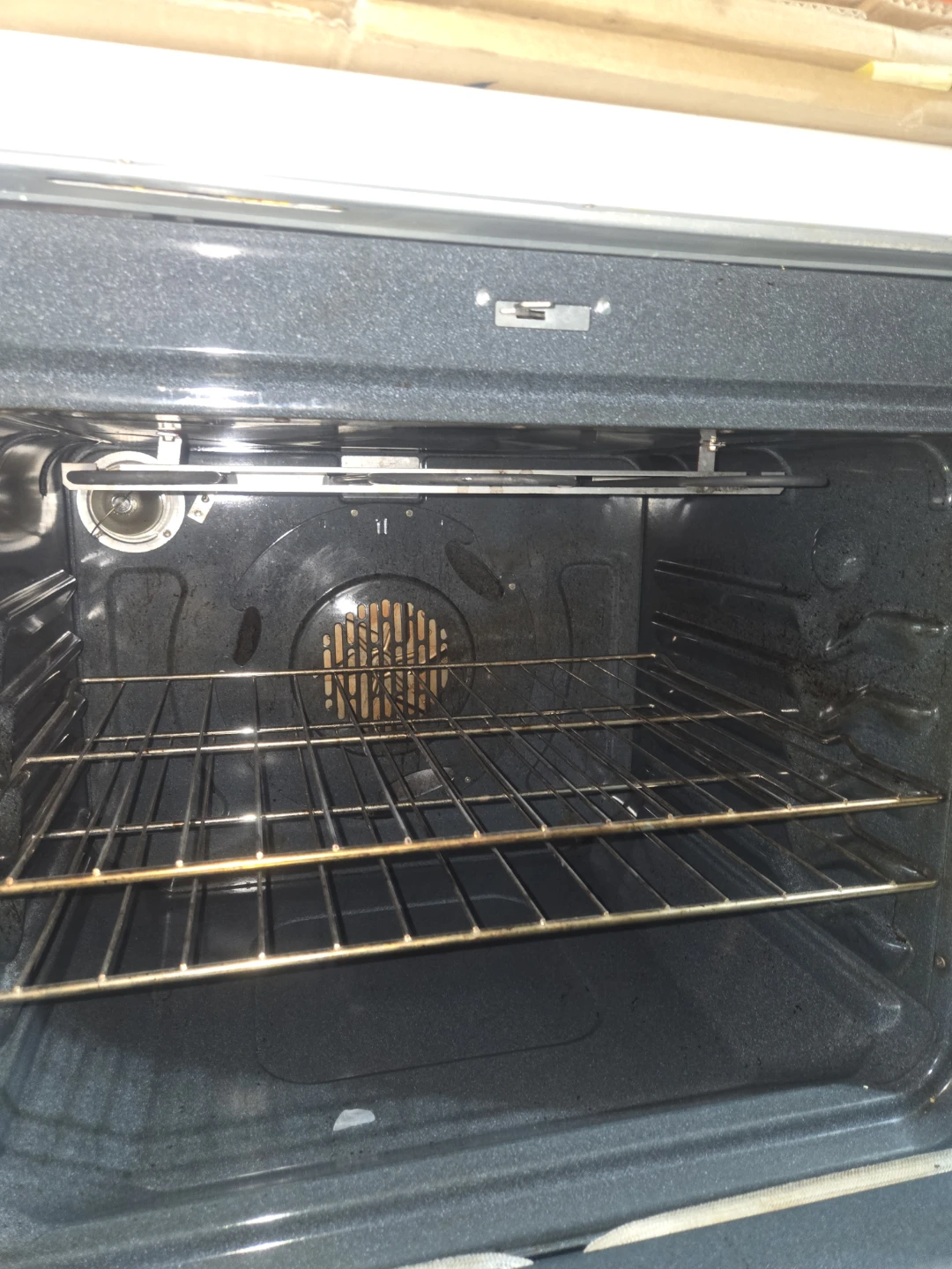 GE Electric Stove and Refrigerator Set - photo 5