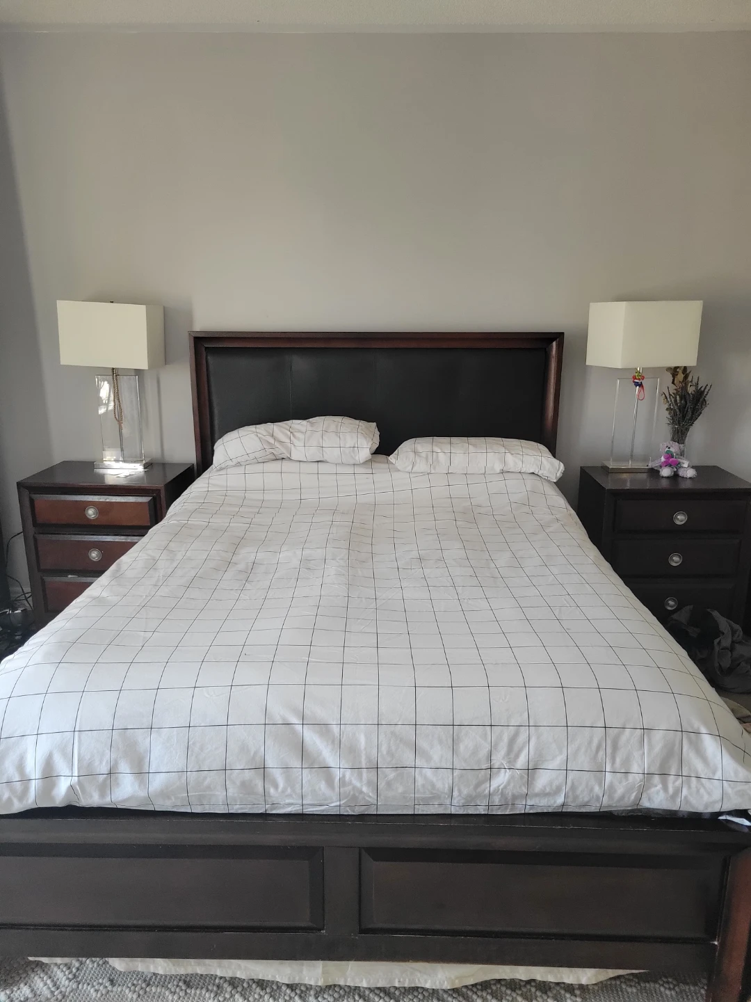 Dark Wood Queen Size Bed Frame with Headboard - photo 3