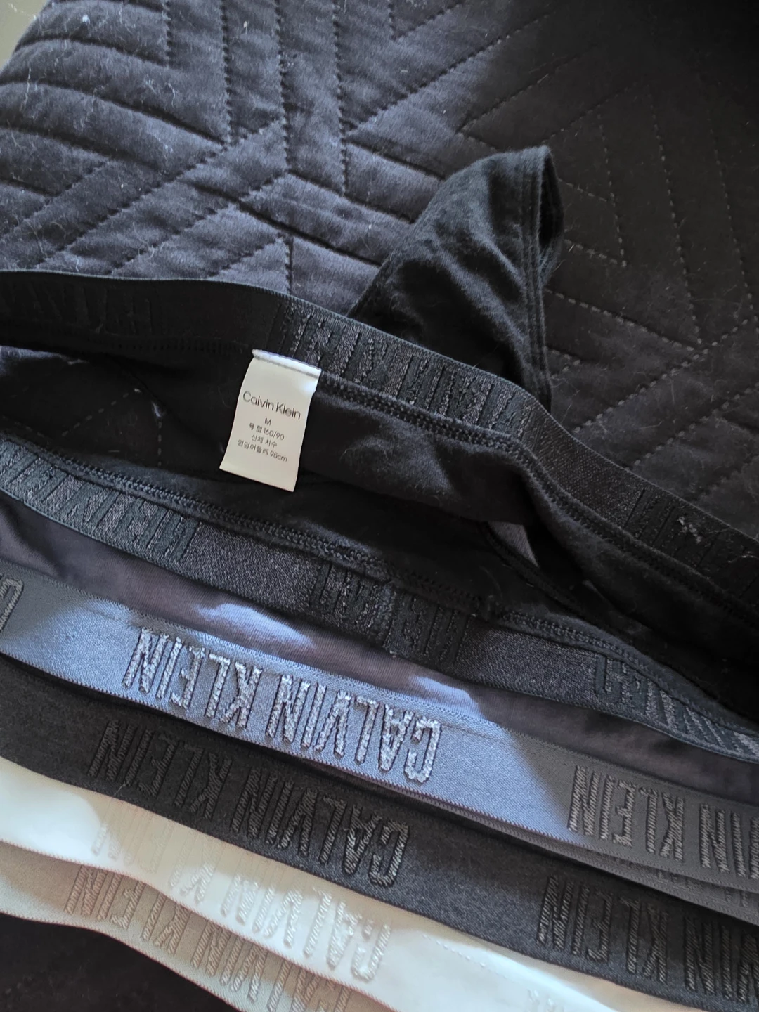 NEW - calvin klein and Adidas Thongs - photo 2