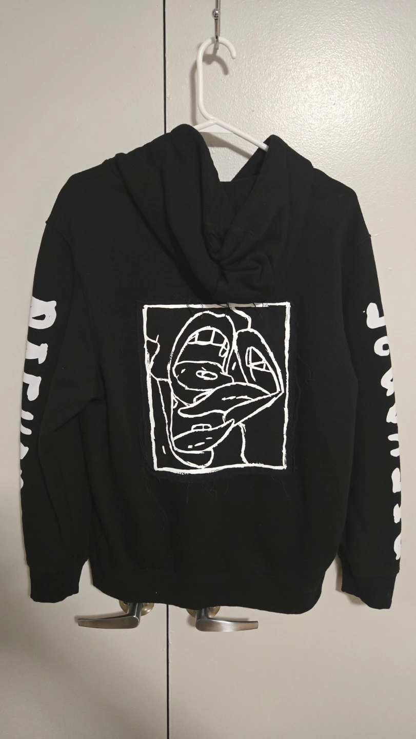 XO The Weeknd Clothing lot - photo 2