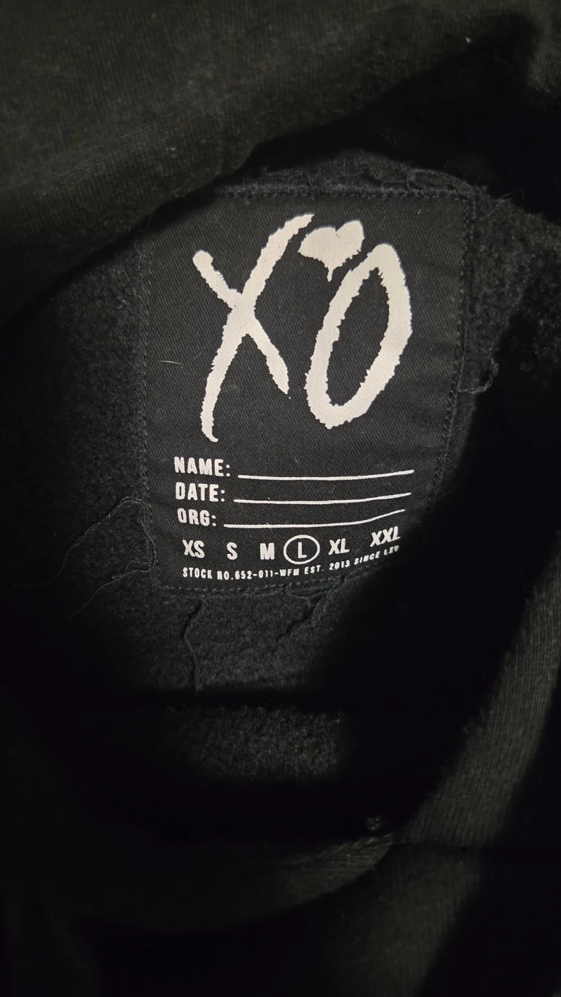 XO The Weeknd Clothing lot - photo 3