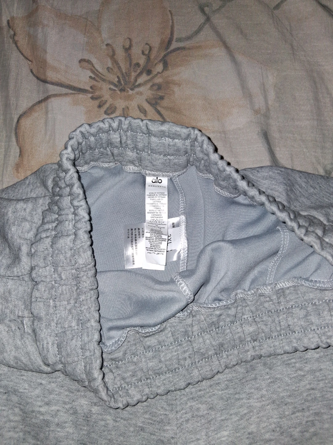 ALO Yoga Sweatpants - photo 2