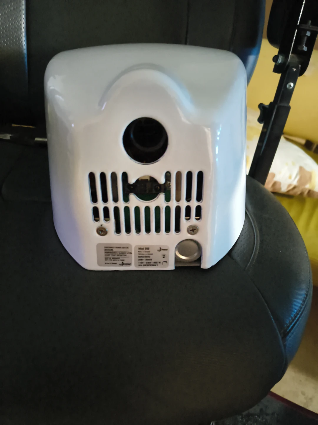 BLAST White Hand Dryer - photo 2
