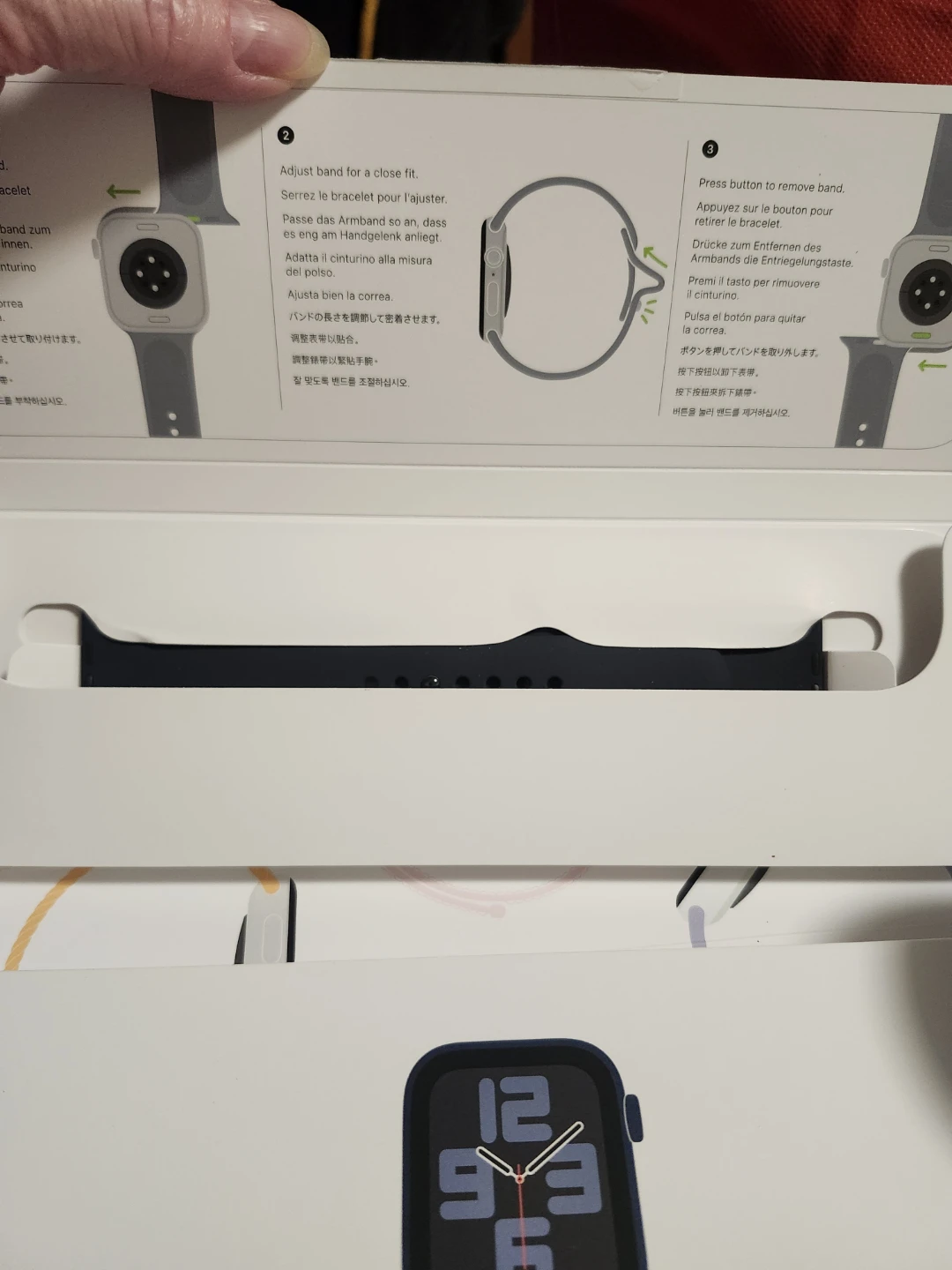 Apple Watch SE 44mm (Gen 2) - photo 2