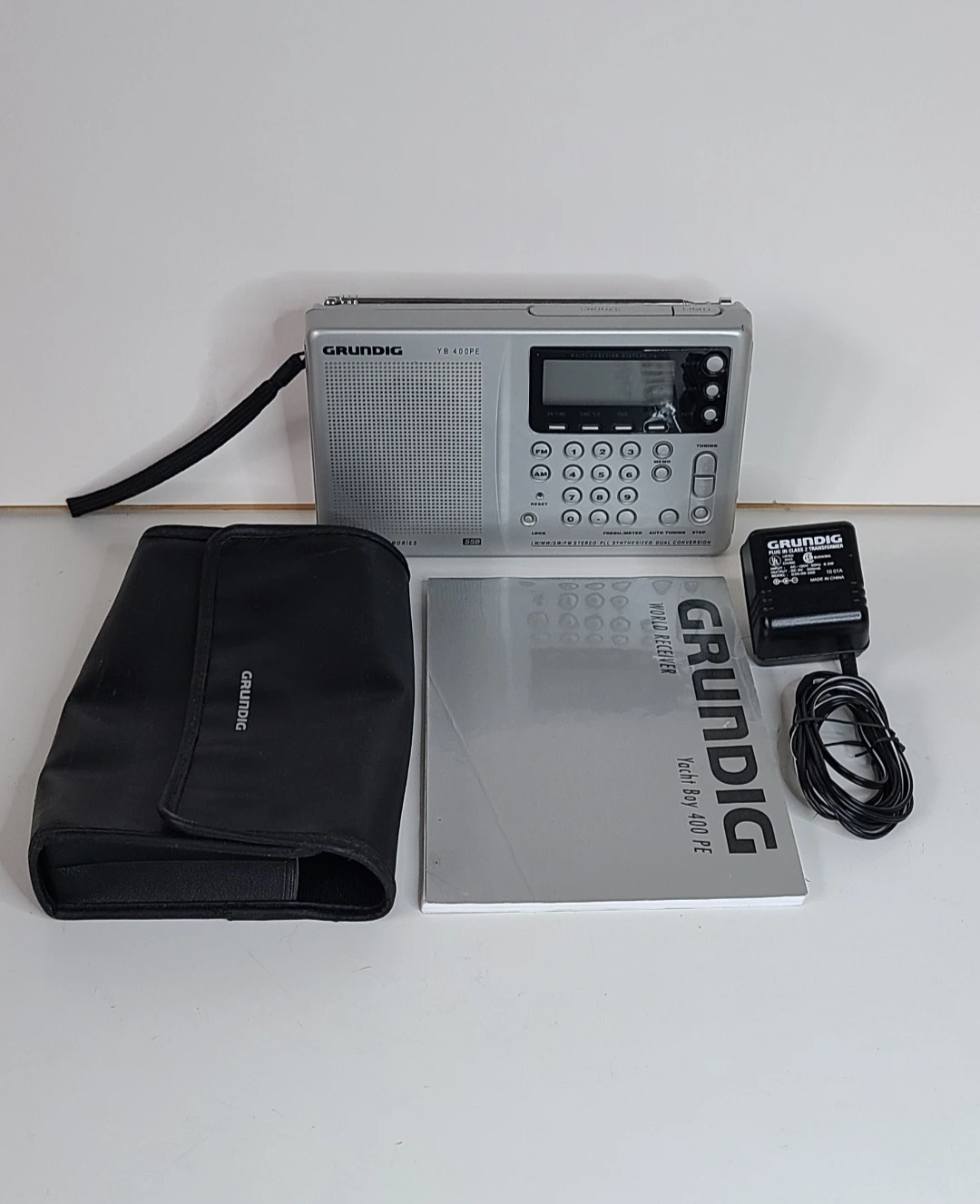 GRUNDIG YB 400PE Portable Radio - Great Condition!