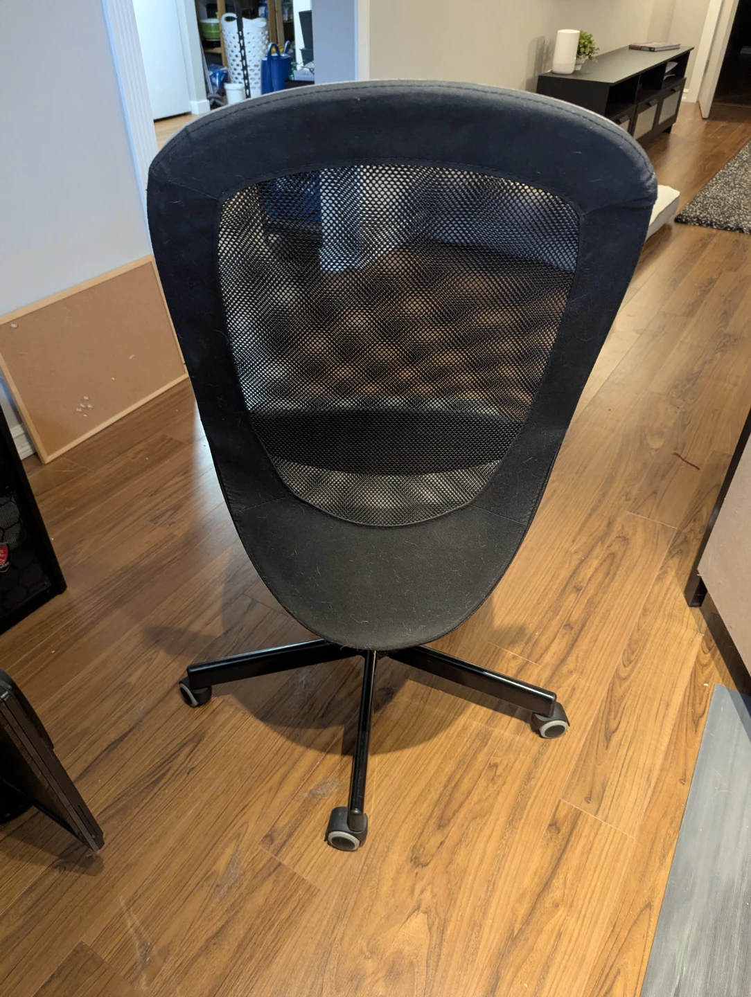 Black and Grey Mesh Office Chair - photo 3