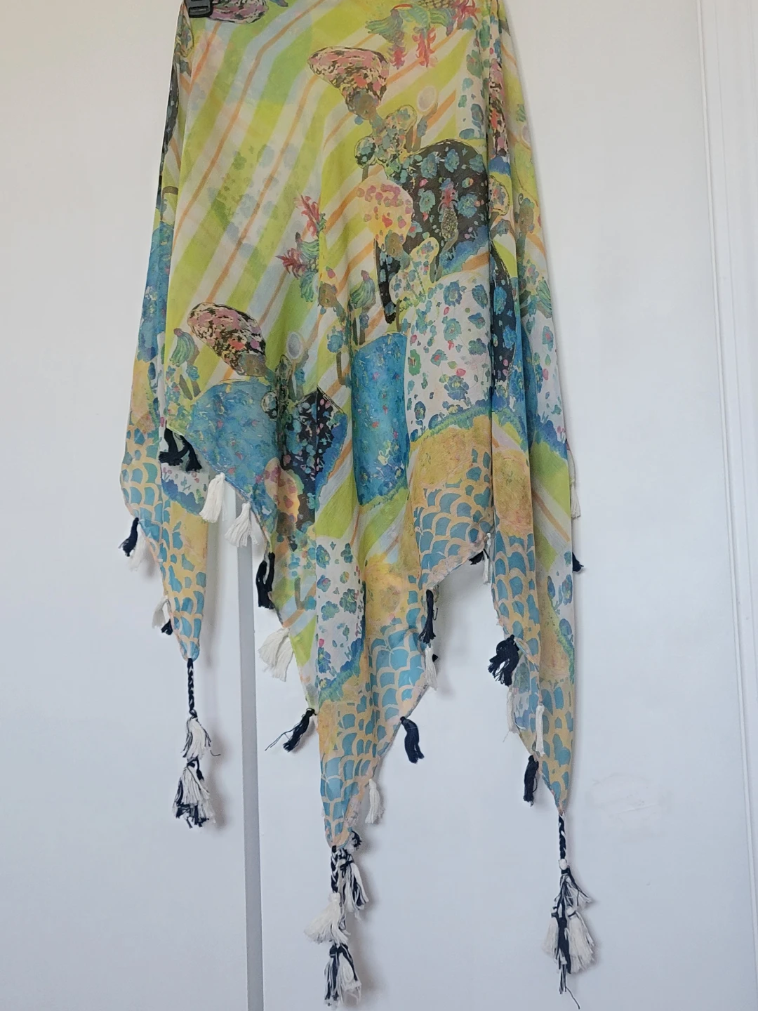 Lightweight Scarf with Tassels