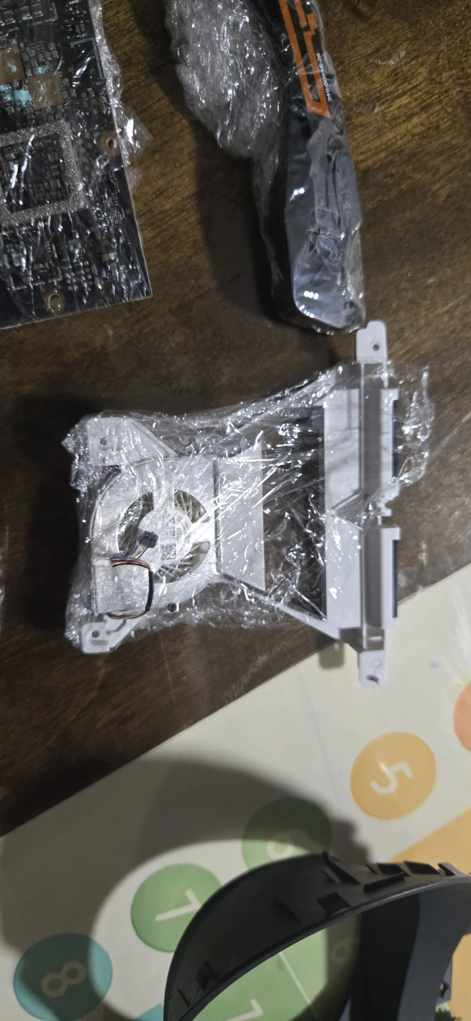Oculus Quest 2 VR Headset Disassembled Parts - photo 3