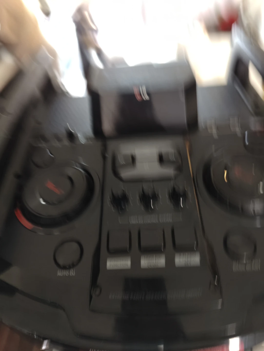 LG XBOOM EXTREME PARTY SPEAKER SYSTEM 400W - photo 3