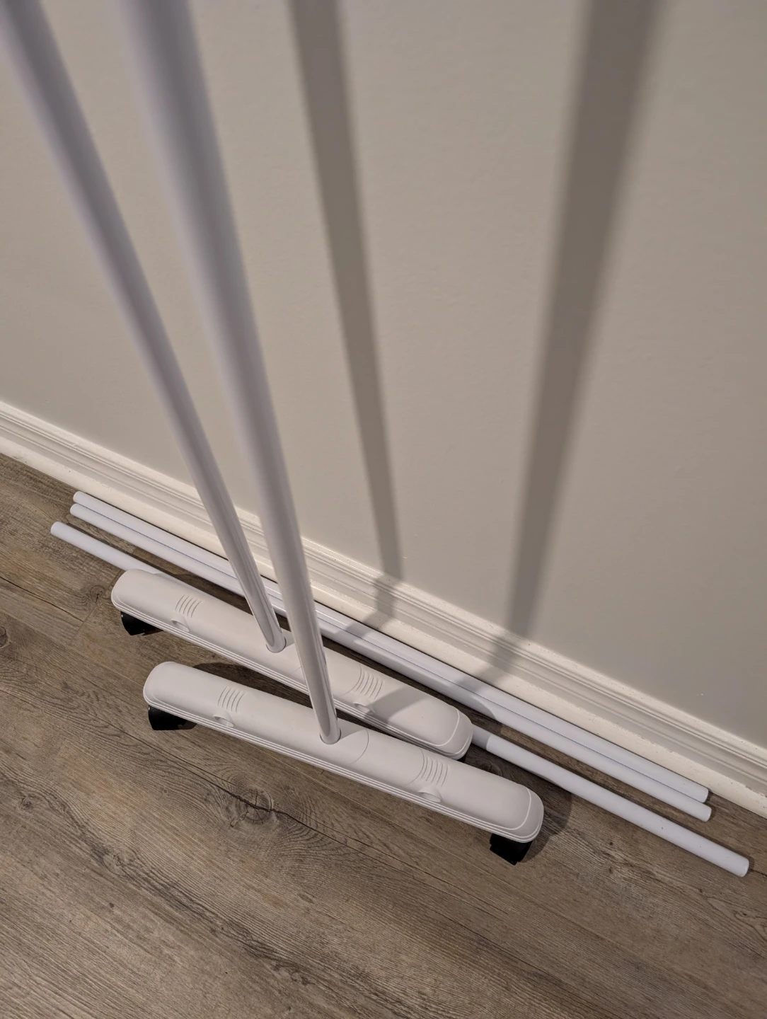 White Portable Garment Rack - photo 2