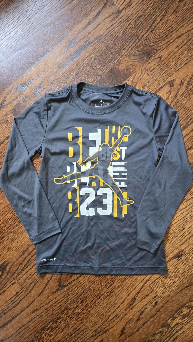 NEW Nike Jordan Dri-FIT Long Sleeve Shirt - Youth 10-12Y