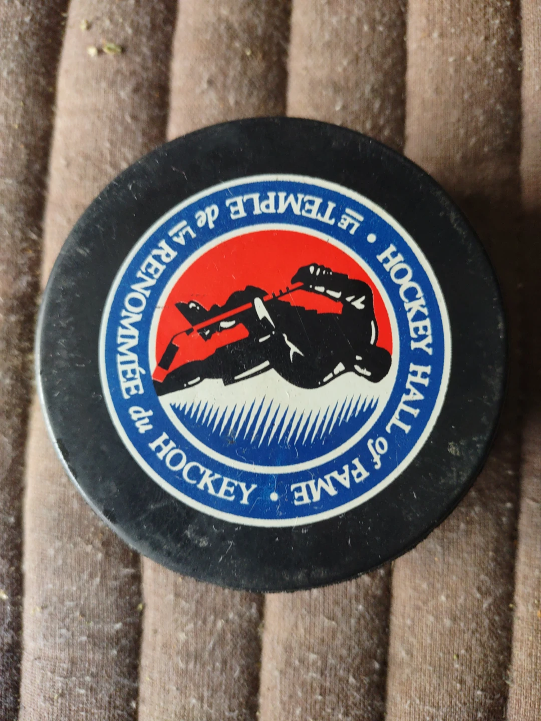 Toronto Maple Leafs & Hockey Hall of Fame Commemorative Puck