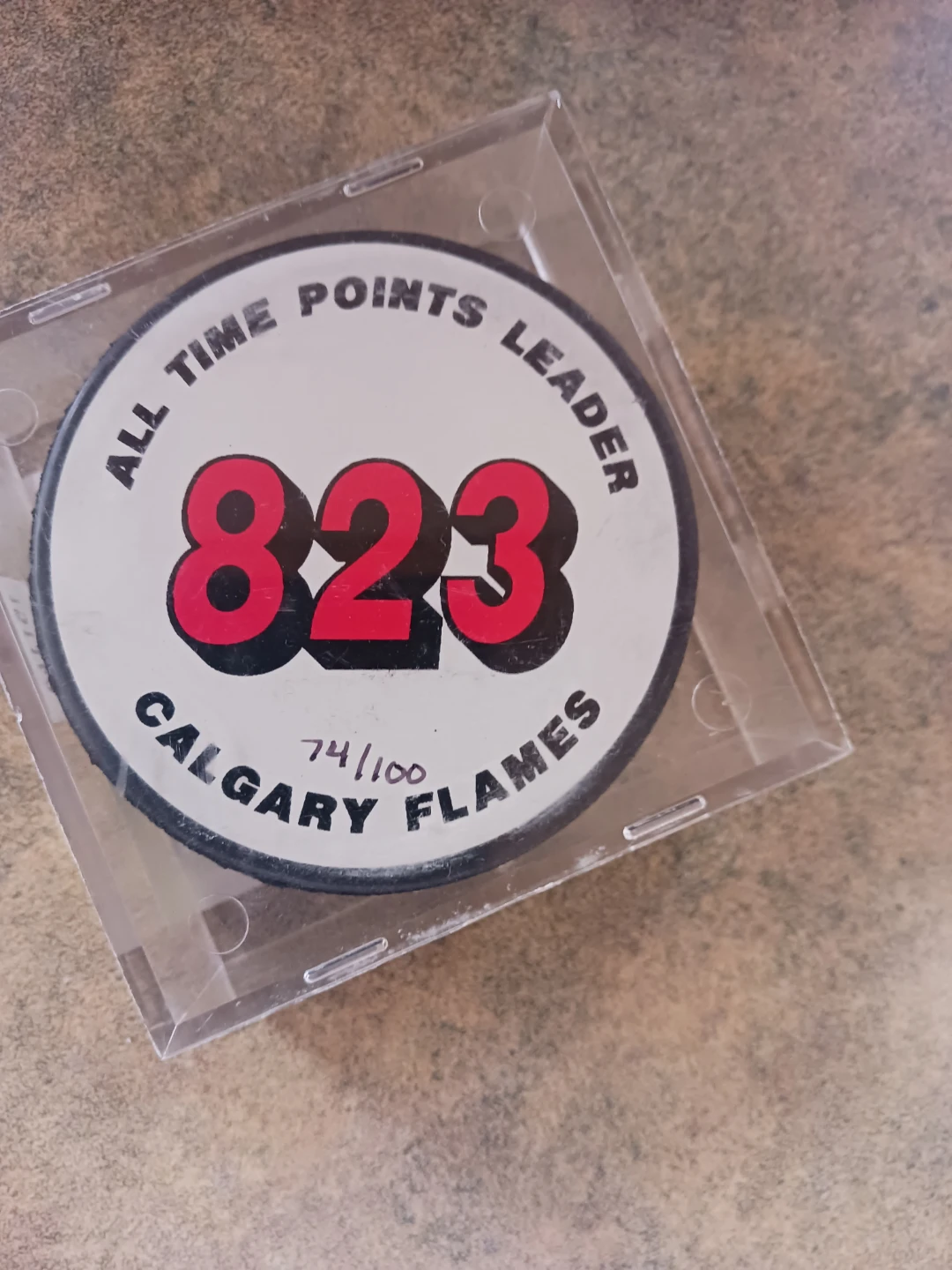 Calgary Flames "All Time Points Leader 823" Hockey Puck