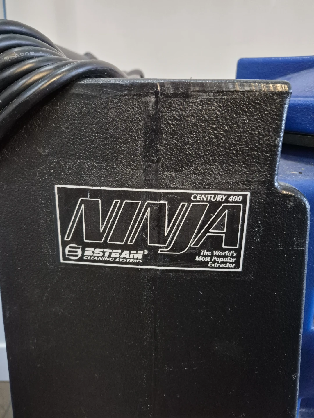 Esteam Ninja 400 Carpet Extractor - photo 2