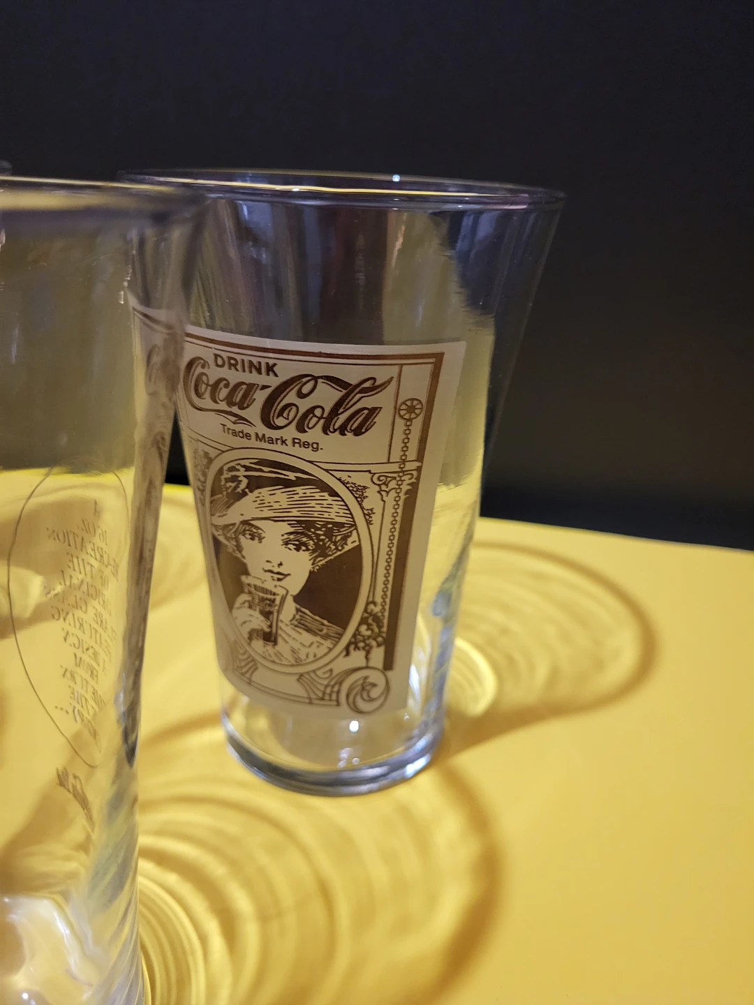 Set of 8 Coca-Cola Glasses with Vintage Designs - photo 3