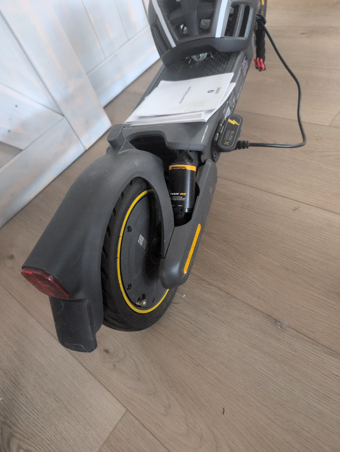 Ninebot KickScooter - photo 2