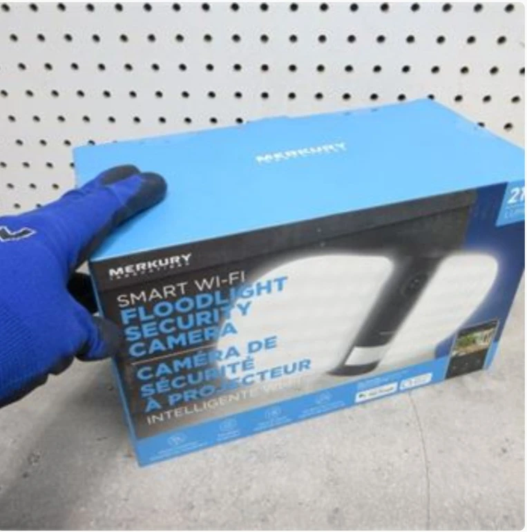 Merkury Smart Wi-Fi Floodlight Security Camera - photo 5