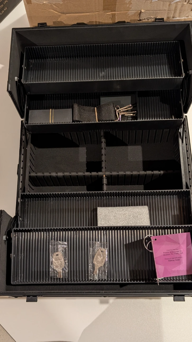 SHANY Black Professional Makeup Train Case - photo 5