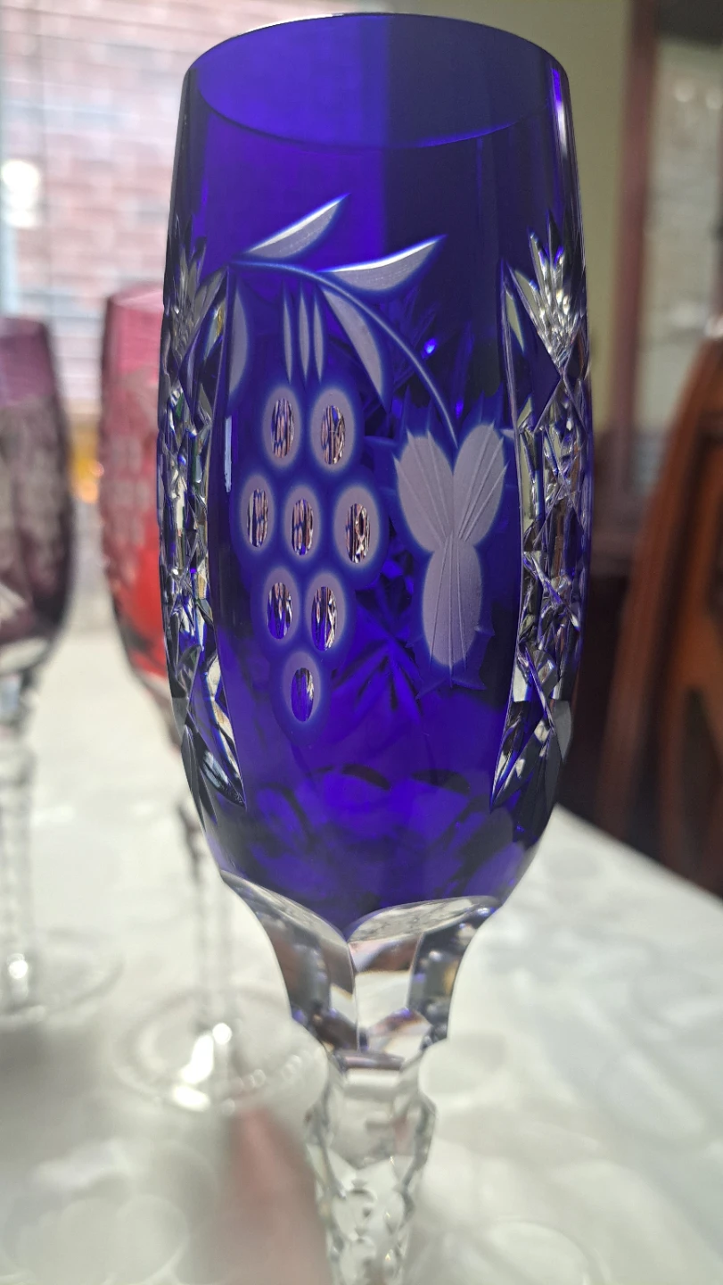 New Set of 6 Coloured Crystal Wine Glasses - photo 2