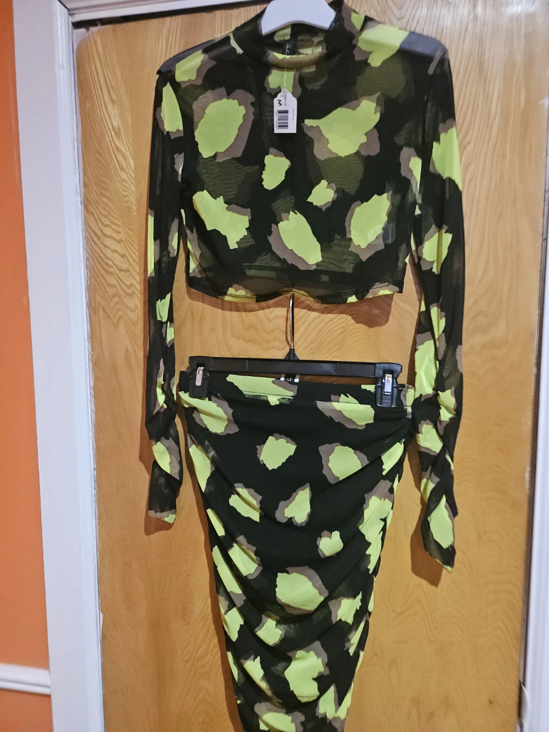 Women's Mesh Camo Crop Top and Ruched Skirt Set Size M