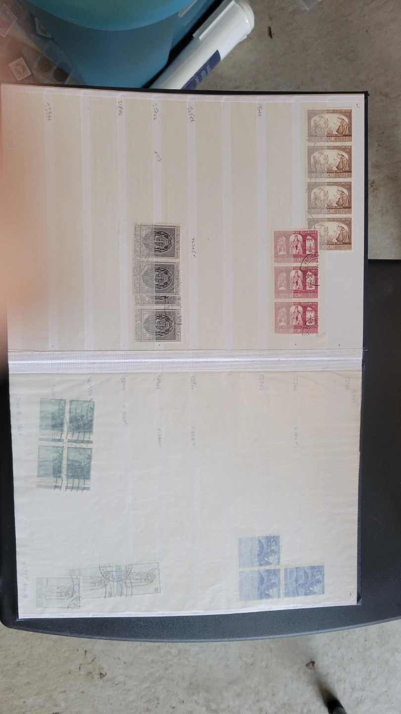 Collection of various postage stamps - photo 4