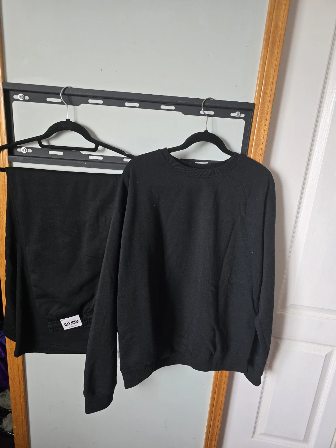 Bundle of Sweatshirts and Sweatpants - photo 2