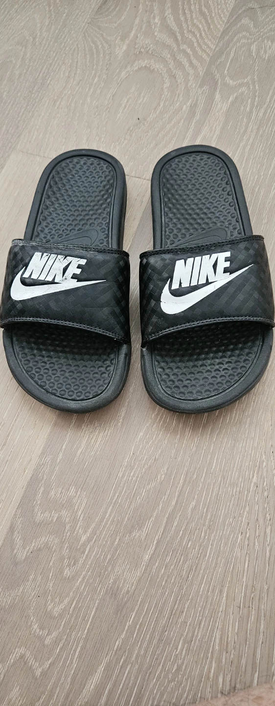 Nike Slides, size US 6