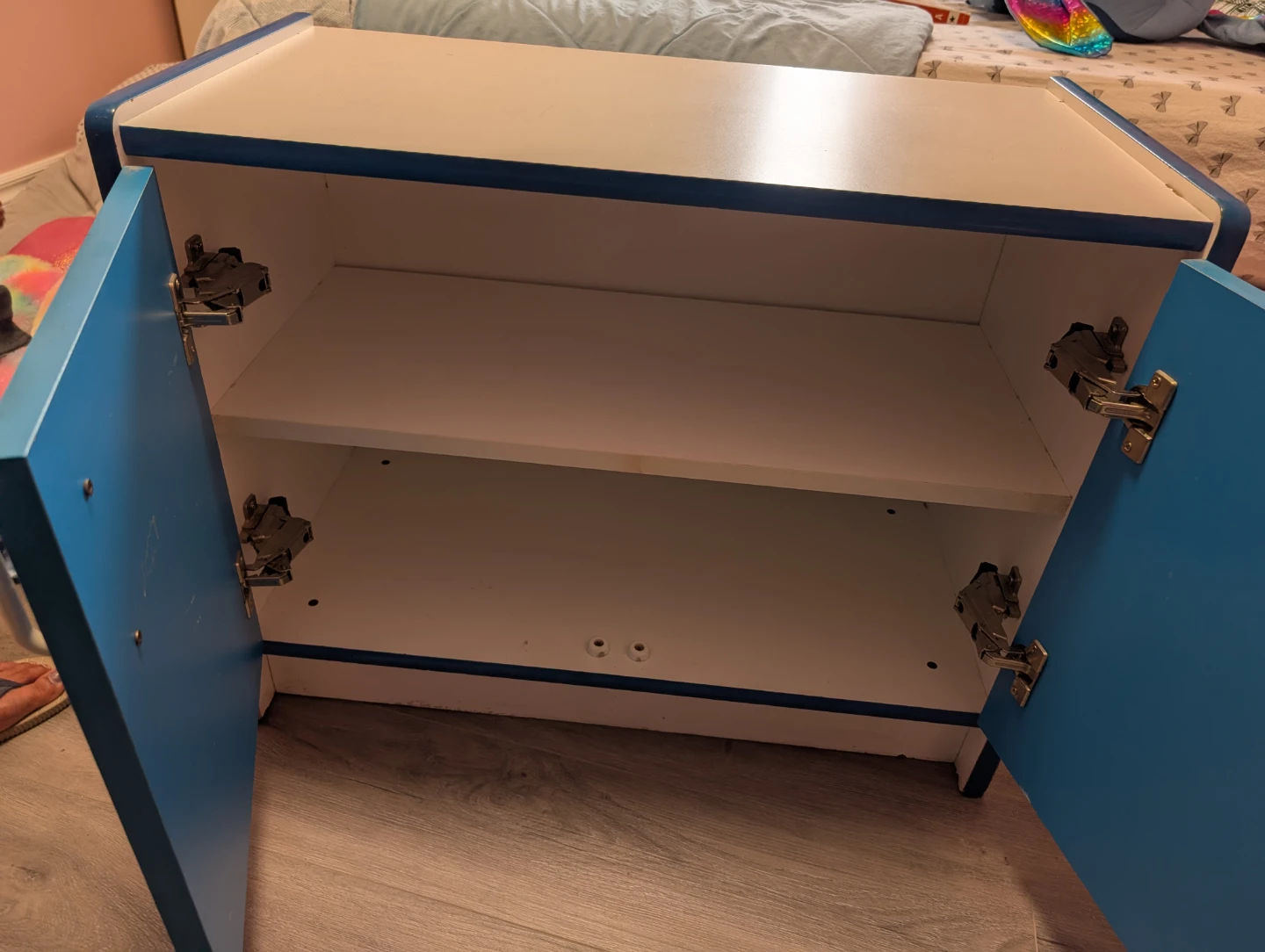 Blue and White Two-Door Cabinet L30xW15xH24 inches - photo 3