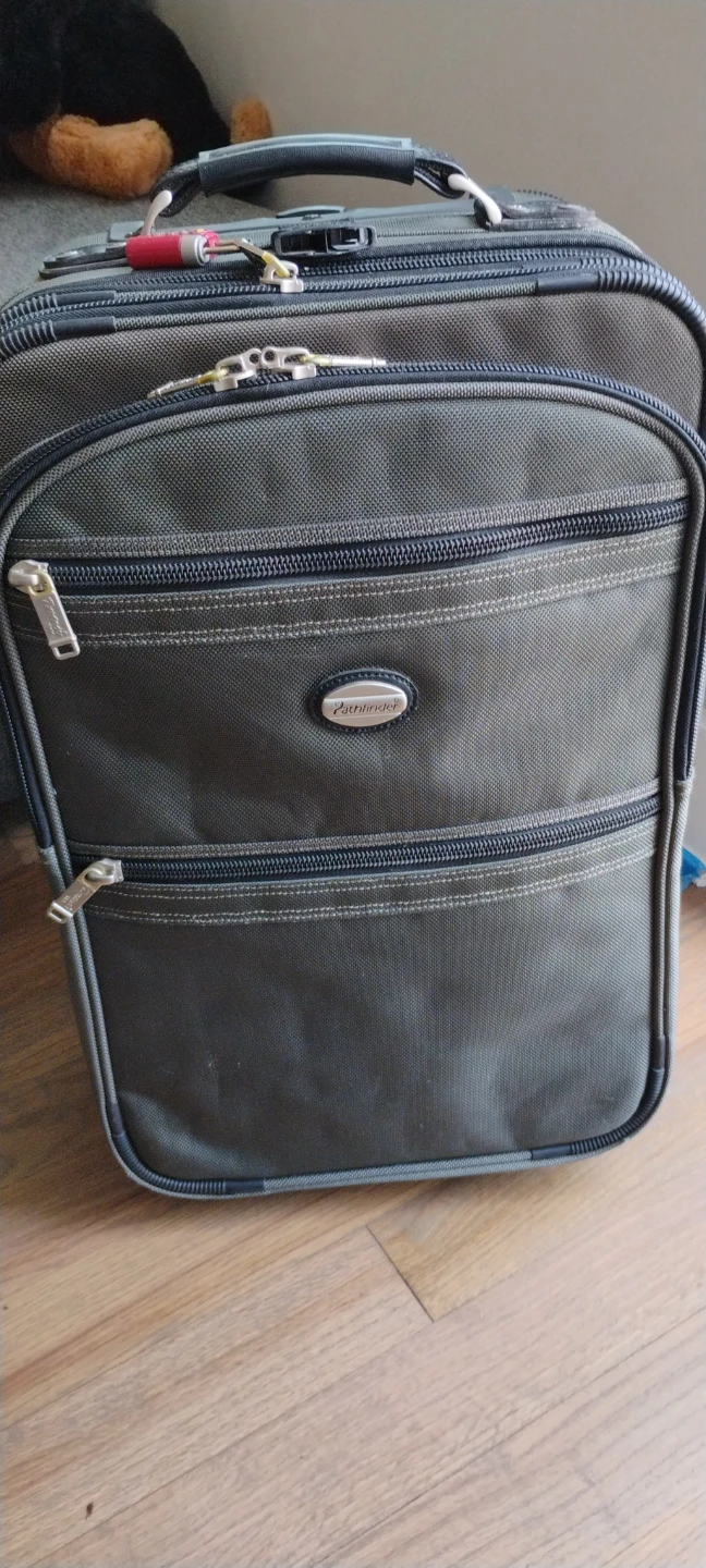 Pathfinder Olive Green Rolling Suitcase